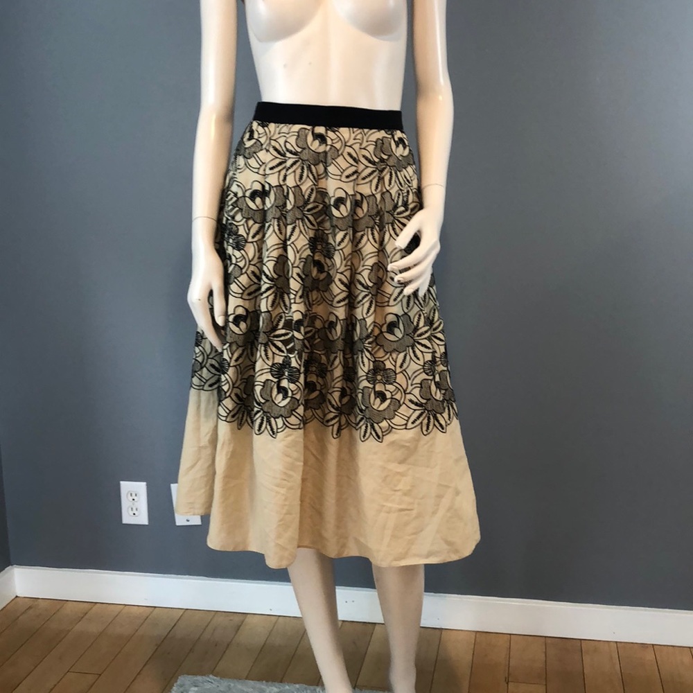NWT Tibi Embroidered Cutout Full Skirt Sz 0